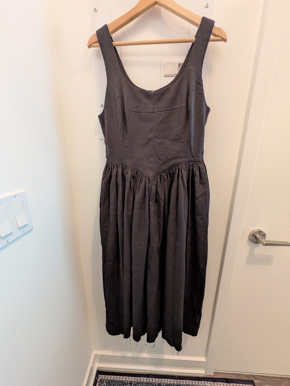 OVATE Hemlock Black Dress - Picture 7 of 9